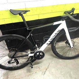 Canyon Ultimato CF SL7 AXS