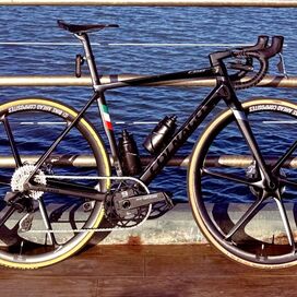Colnago C68 Carbon AXS