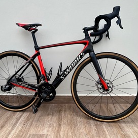 Specialized Roubaix S-Works McLaren eTap