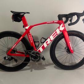 Trek Madone SLR 9 Disc AXS